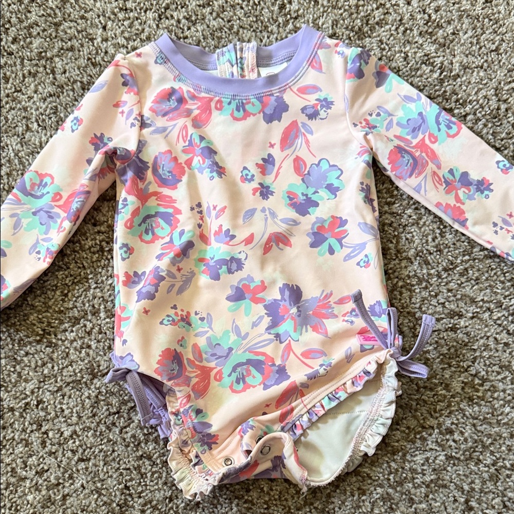 Rufflebutts Floral Rashguard